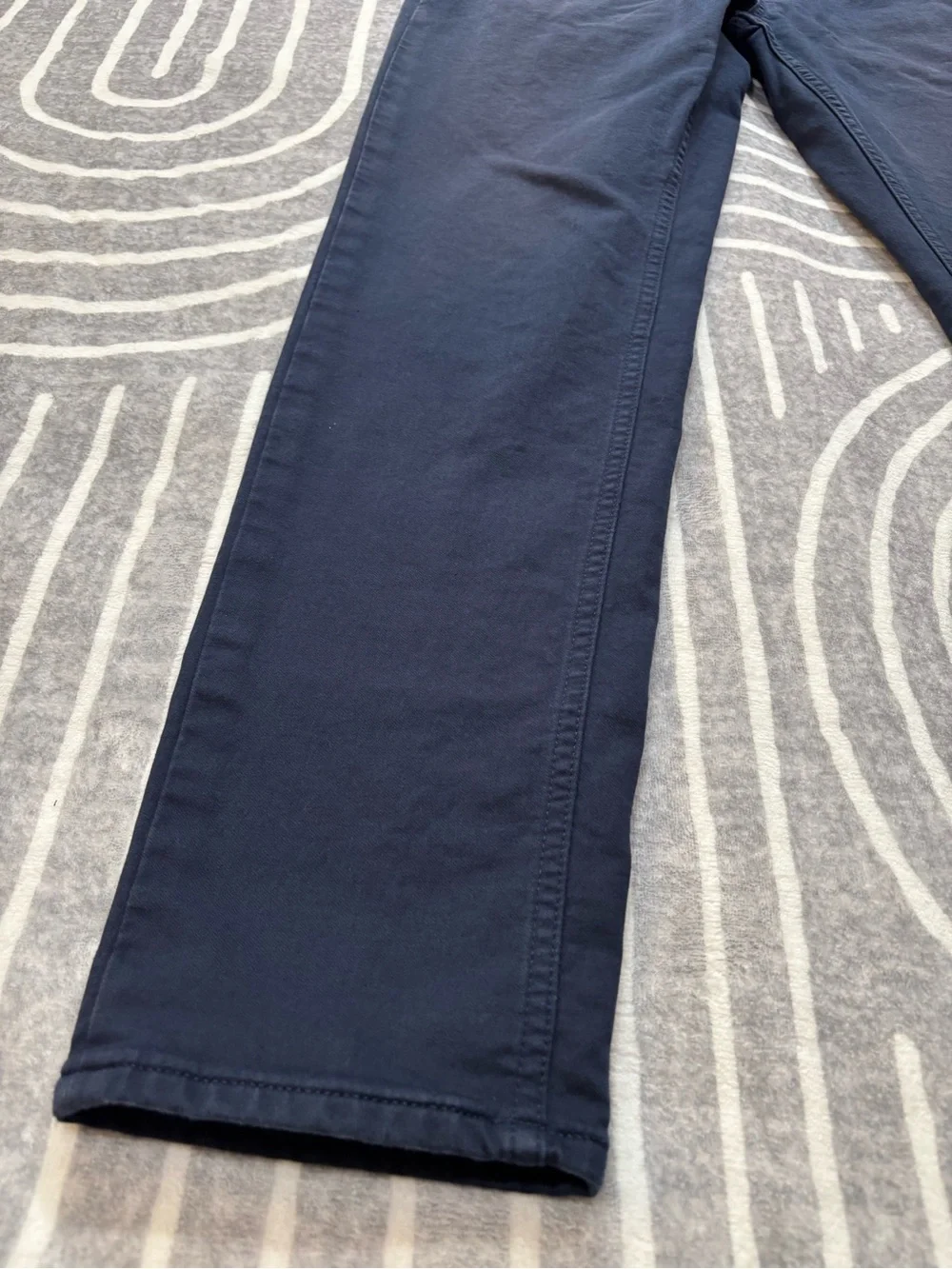 Banana Republic Navy Traveler Athletic Tapered Pants, 30x30